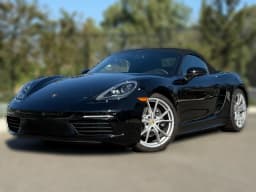 Porsche 718 Boxster Base Roadster 2025 — side view