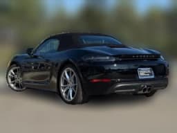 Porsche 718 Boxster Base Roadster 2025 — side view