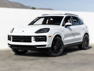 Porsche Cayenne Base AWD Porsche Cayenne Base AWD
