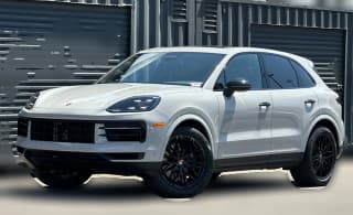 Porsche Cayenne Base AWD Porsche Cayenne Base AWD