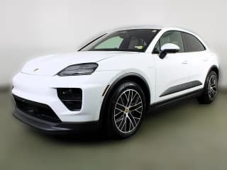 Porsche Macan Electric 4 AWD Porsche Macan Electric 4 AWD