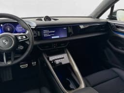 Porsche Macan Electric Turbo AWD 2025 — side view