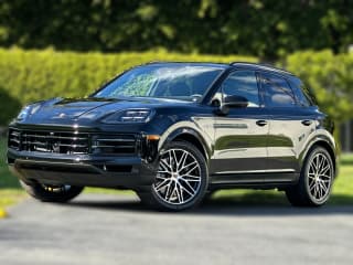 Porsche Cayenne E-Hybrid AWD Porsche Cayenne E-Hybrid AWD