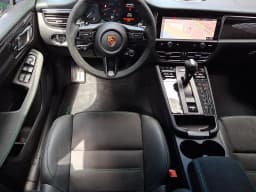Porsche Macan GTS AWD 2026 — side view
