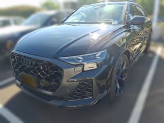 Audi RS Q8 performance quattro Audi RS Q8 performance quattro