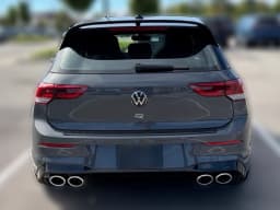 Volkswagen Golf R Base 2.0T DSG 2026 — side view
