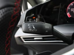 Volkswagen Golf GTI S 2.0T DSG 2026 — side view