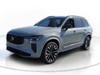 Volvo XC90 Ultra Dark Theme B6 AWD 7-Seater Volvo XC90 Ultra Dark Theme B6 AWD 7-Seater
