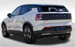 Volvo EX30 Cross Country Ultra Twin Motor AWD 2026 — side view