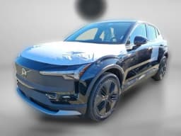 Volvo EX30 Cross Country Ultra Twin Motor AWD 2026 — side view