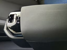Volvo EX30 Cross Country Ultra Twin Motor AWD 2026 — side view