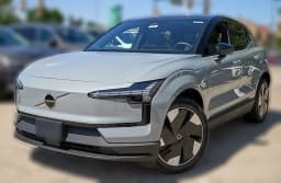Volvo EX30 Plus Twin Motor AWD 2026 — side view