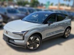 Volvo EX30 Plus Twin Motor AWD 2026 — side view