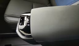Volvo EX30 Plus Twin Motor AWD 2026 — side view