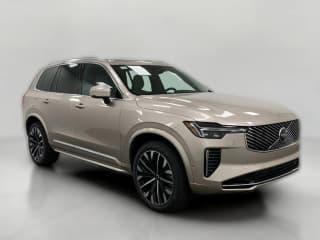Volvo XC90 Plug-In Hybrid Plus T8 AWD 7-Seater Volvo XC90 Plug-In Hybrid Plus T8 AWD 7-Seater