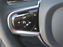Volvo XC90 Plug-In Hybrid Plus T8 AWD 7-Seater 2026 — side view