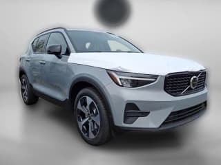 Volvo XC40 Core B5 AWD Volvo XC40 Core B5 AWD