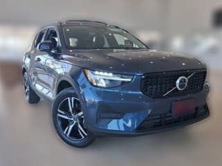 Volvo XC40 Core B5 AWD Volvo XC40 Core B5 AWD