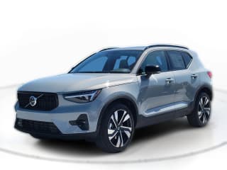 Volvo XC40 Ultra B5 AWD Volvo XC40 Ultra B5 AWD