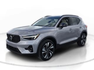 Volvo XC40 Ultra B5 AWD Volvo XC40 Ultra B5 AWD