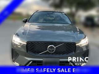 Volvo XC60 Plus B5 AWD Volvo XC60 Plus B5 AWD