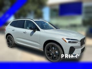 Volvo XC60 Ultra Black Edition B5 AWD Volvo XC60 Ultra Black Edition B5 AWD