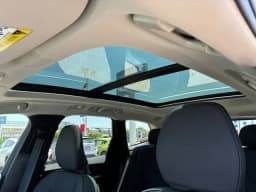 Volvo XC60 Core B5 AWD 2026 — side view