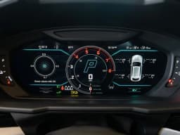 Lamborghini Urus SE AWD 2026 — side view